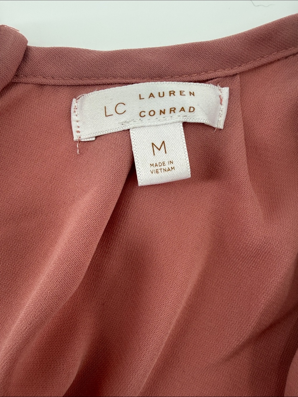 LC Lauren Conrad Rose Mauve Cap Sleeve Blouse with Lace Trim - Picture 5 of 5